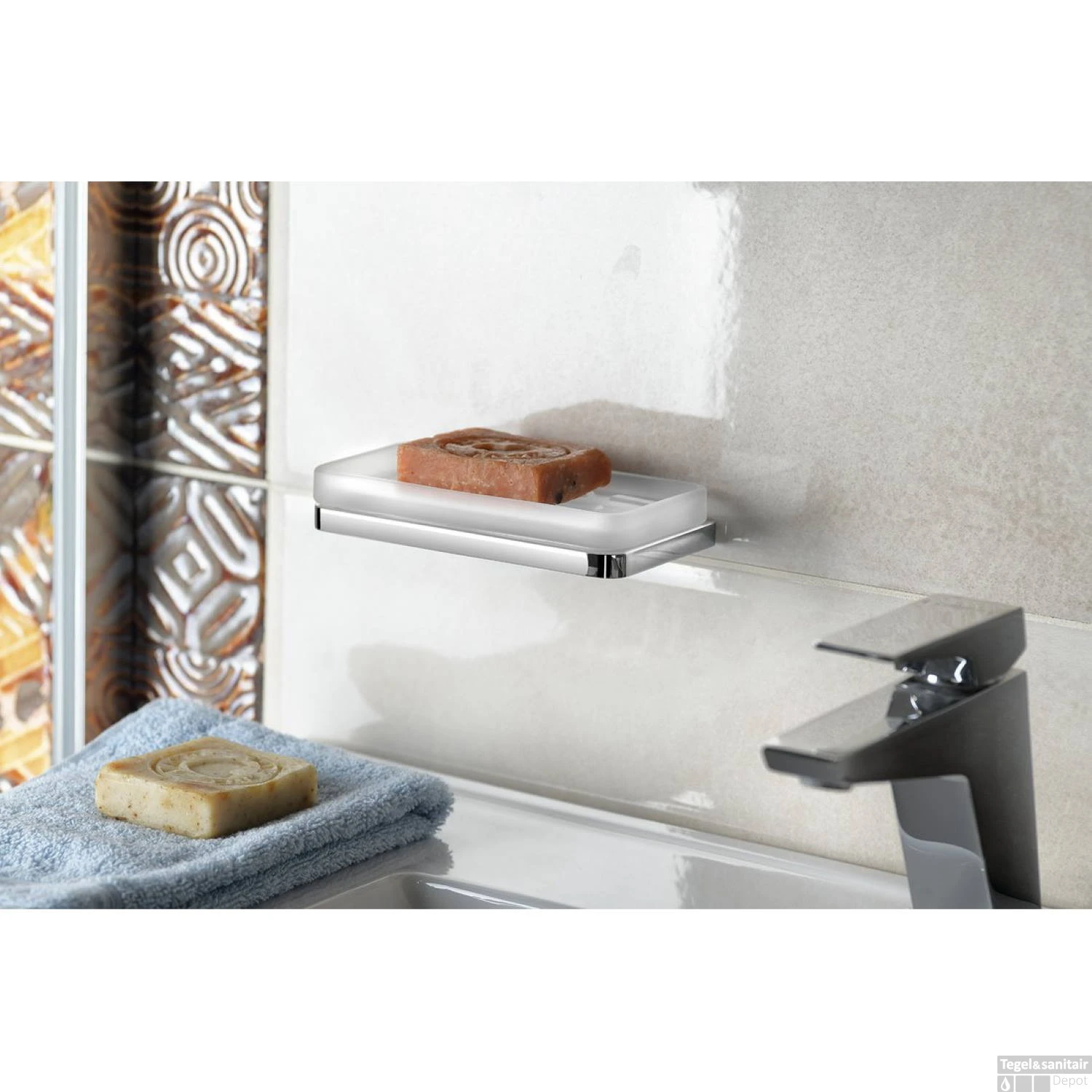 Zeephouder Sapho Olymp Hangend Chroom / Melkglas 6 Zeephouder Sapho Olymp Hangend Chroom / Melkglas - Afbeelding 4