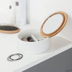 Spiegeldoosje Vrijstaand Sealskin Grace Wit -Sealkin Badkamermeubilair Winkel 361912710 sfeer 2