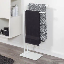 Handdoekrek 2-armig Sealskin Tube Wit -Sealkin Badkamermeubilair Winkel 362383210 sfeer 1