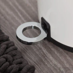 Pedaalemmer 3 Liter Sealskin Industrial Vrijstaand Wit -Sealkin Badkamermeubilair Winkel 362412410 sfeer 2