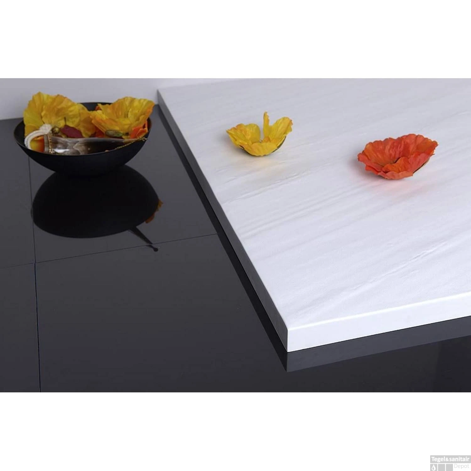 Douchebak Gegoten Marmer Sapho Acora 80x80x3.5 Cm Vierkant Steen Wit 6 Douchebak Gegoten Marmer Sapho Acora 80x80x3.5 Cm Vierkant Steen Wit - Afbeelding 4