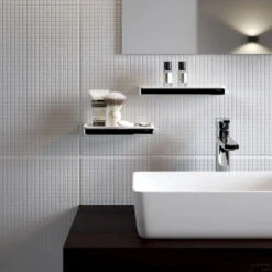 Badkamerplank Geesa Frame 21 Cm Wit Chroom -Sealkin Badkamermeubilair Winkel badkamerplank geesa frame 21 cm wit chroom sfeer 1 1