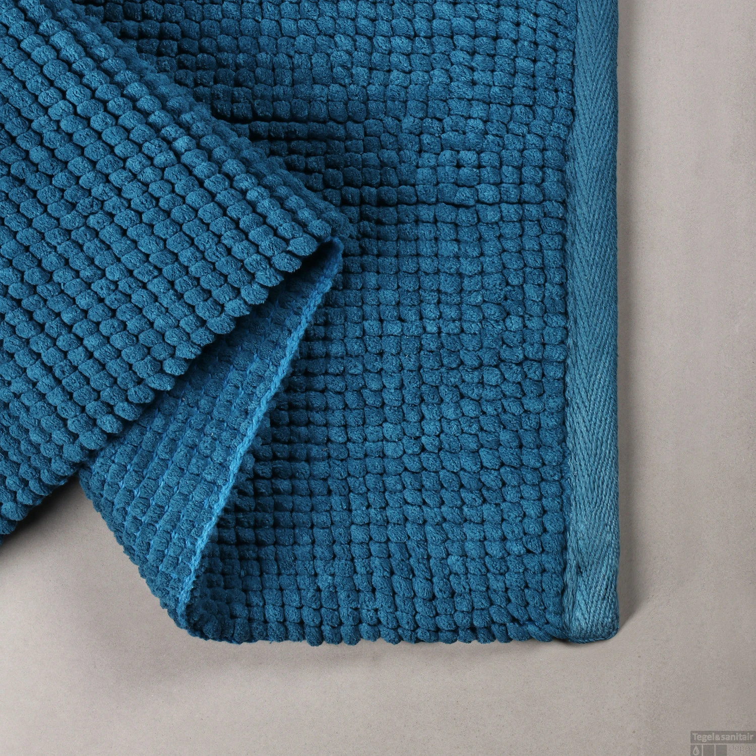 Badmat Differnz Candore 50x80 Cm Met Antislip Microfiber Petrol 4 Badmat Differnz Candore 50x80 Cm Met Antislip Microfiber Petrol - Afbeelding 2