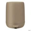 Pedaalemmer Blomus Sono 5 Liter Tan -Sealkin Badkamermeubilair Winkel blomus pedaalemmer sono tan 5 liter shop