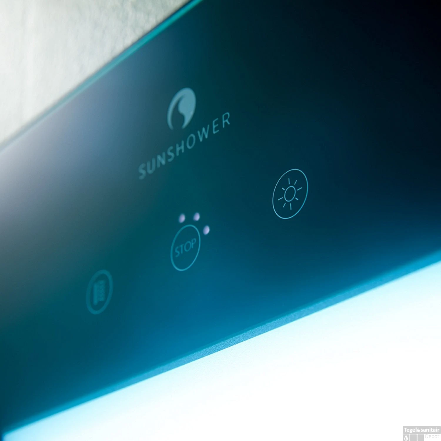 Sunshower Deluxe Mat Zwart UV En Infrarood Inbouwapparaat 32x187x16 Cm Aluminium Mat Zwart 4 Sunshower Deluxe Mat Zwart UV En Infrarood Inbouwapparaat 32x187x16 Cm Aluminium Mat Zwart - Afbeelding 2