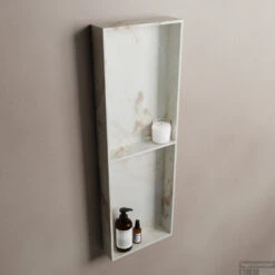 MONDIAZ EASY Nis 59,5x29,5cm In Solid Surface Kleur Frappe. 3 Vakken Geschikt Voor In- Of Opbouw 6 MONDIAZ EASY Nis 59,5x29,5cm In Solid Surface Kleur Frappe. 3 Vakken Geschikt Voor In- Of Opbouw -Sealkin Badkamermeubilair Winkel easy nis o frappe 00008 11313763858016