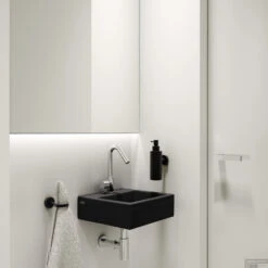 Fontein Clou Flush 1 28x27x9cm Keramiek Mat Zwart (Met Kraangat) -Sealkin Badkamermeubilair Winkel flush 1 concept a2