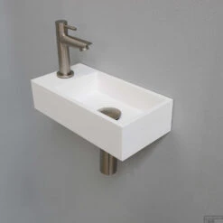 Fonteinset INK Versus 36x18x9 Cm Polystone Mat Wit Met Kraangat Links Brushed Nickel