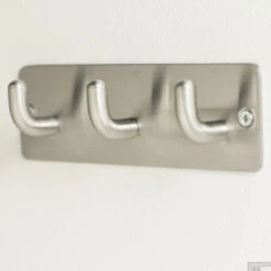 Hakenrek Tiger Pinky Metaal RVS -Sealkin Badkamermeubilair Winkel hakenrek tiger pinky metaal rvs4008911103403 1