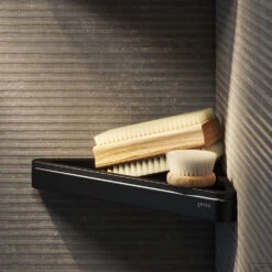 Hoekplanchet Geesa Frame Zwart -Sealkin Badkamermeubilair Winkel hoekplanchet geesa frame zwart sfeer 2