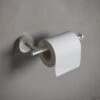 Hotbath Archie Toiletrolhouder RVS 316 ARA04IX -Sealkin Badkamermeubilair Winkel hotbath archie toiletrolhouder rvs 316 ara04ix sfeer