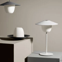 Mobiele LED Verlichting Blomus Ani Spatwaterdicht Aluminium Magnet -Sealkin Badkamermeubilair Winkel mobiele led verlichting blomus ani spatwaterdicht aluminium magnet detail4