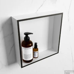 MONDIAZ EASY Nis 29,5x29,5cm In Solid Surface Kleur Urban | Talc. 1 Vak Geschikt Voor In- Of Opbouw -Sealkin Badkamermeubilair Winkel nis r urban 1 00002 13788763182130