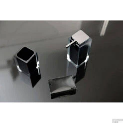 Tandenborstelhouder Sapho Rainbow Vrijstaand 11x7.2 Cm Kunststof Zwart 8 Tandenborstelhouder Sapho Rainbow Vrijstaand 11x7.2 Cm Kunststof Zwart -Sealkin Badkamermeubilair Winkel ra9814 tandenborstelhouder sapho rainbow vrijstaand 11x7.2 cm kunststof zwart 1