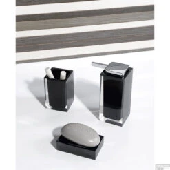 Tandenborstelhouder Sapho Rainbow Vrijstaand 11x7.2 Cm Kunststof Zwart 7 Tandenborstelhouder Sapho Rainbow Vrijstaand 11x7.2 Cm Kunststof Zwart -Sealkin Badkamermeubilair Winkel ra9814 tandenborstelhouder sapho rainbow vrijstaand 11x7.2 cm kunststof zwart 3