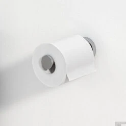 Reserverolhouder Geesa Nemox 13 Cm Chroom -Sealkin Badkamermeubilair Winkel reserverolhouder geesa nemox chroom sfeer 2