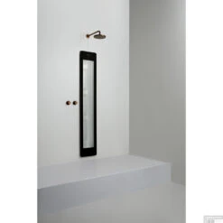 Sunshower One L Round Infrarood 185x33 Cm Inbouw - Opbouw Vlak Of Hoek Black -Sealkin Badkamermeubilair Winkel sunshower oneplus l black inbouw uit geheel