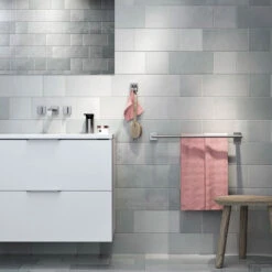 Tiger Dock Handdoekenrek Dubbel RVS Geborsteld 5x60x12.5 Cm 10 Tiger Dock Handdoekenrek Dubbel RVS Geborsteld 5x60x12.5 Cm -Sealkin Badkamermeubilair Winkel tiger dock dubbel rvs geborsteld 5x60x12.5 cm detail1