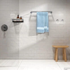 Tiger Noon Handdoekenrek Dubbel Chroom 5x60x12.5 Cm -Sealkin Badkamermeubilair Winkel tiger noon handdoekenrek dubbel chroom 5x60x12.5 cm sfeer2