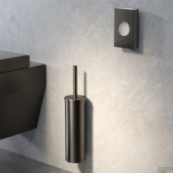 Toiletborstel Met Houder Geesa Nemox Wand Geborsteld Zwart -Sealkin Badkamermeubilair Winkel toiletborstel met houder geesa nemox wand geborsteld zwart sfeer