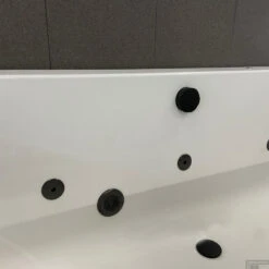 Whirlpool Boss & Wessing Dahlia Jetline 190x90 Cm Enkel Systeem Black Tin 7 Whirlpool Boss & Wessing Dahlia Jetline 190x90 Cm Enkel Systeem Black Tin -Sealkin Badkamermeubilair Winkel whirlpool boss wessing dahlia jetline 170x75 cm enkel systeem black tin sfeer 2