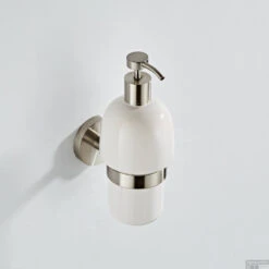 Zeepdispenser Boss & Wessing Exclusive RVS Look -Sealkin Badkamermeubilair Winkel zeepdispenser boss wessing exclusive rvs look sk21976 7