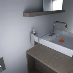 Zeepdispenser Clou Quadria Wandmodel 200cc Chroom -Sealkin Badkamermeubilair Winkel zeepdispenser clou quadria wandmodel 200cc chroom sfeer1